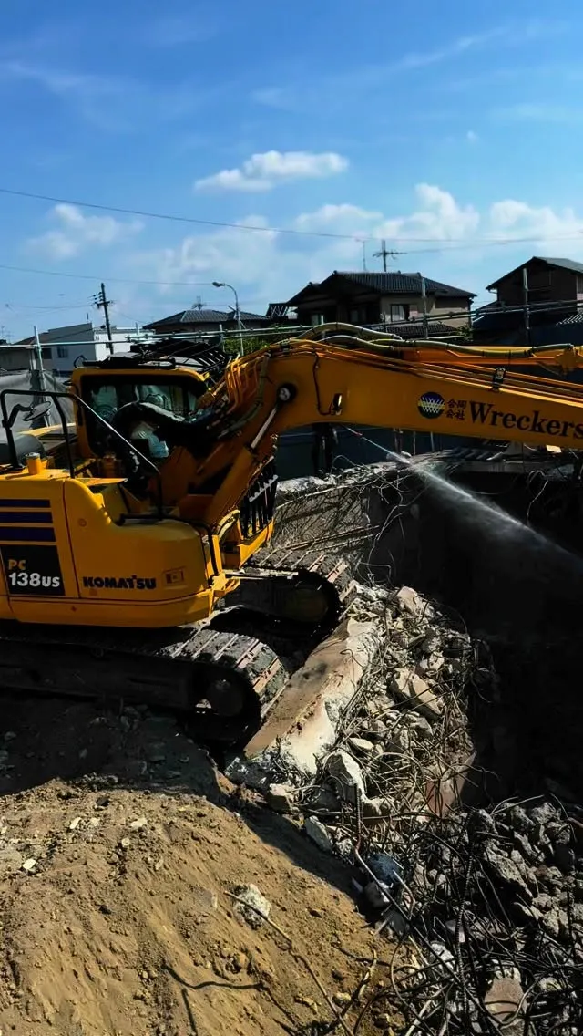 #解体工事 #解体 #解体屋 #解体依頼はレッカーズ